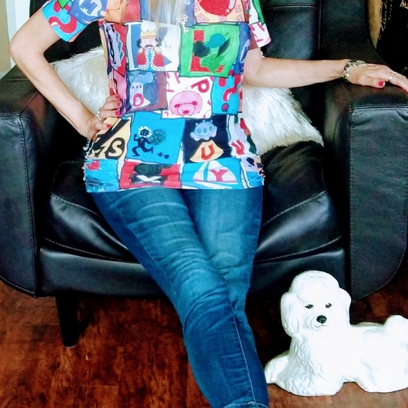 New Pop Art Epic Top Small - Picture 2 of 7